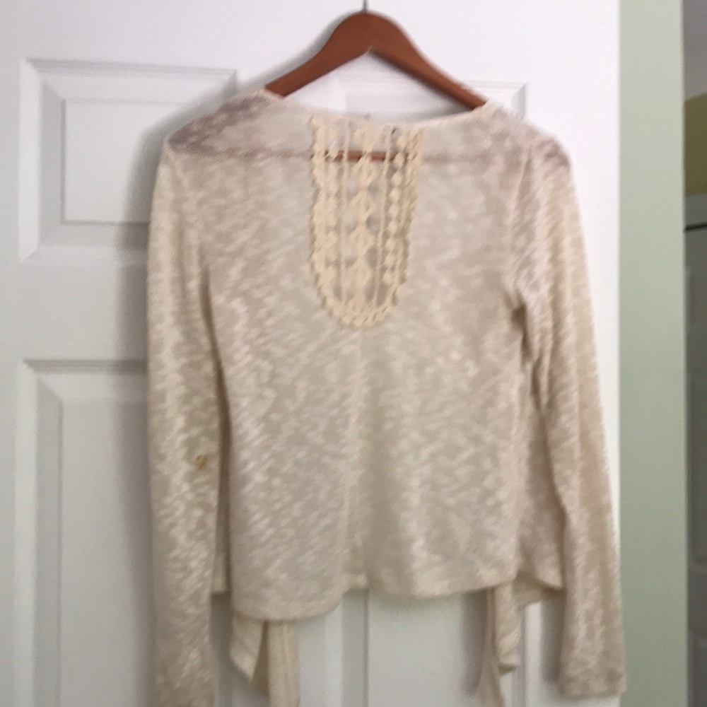 Sweater - Picture 2 of 4